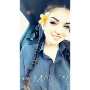 Meet your Posher, Arianna